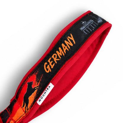 Germany Ball Tug Toy with Bungee