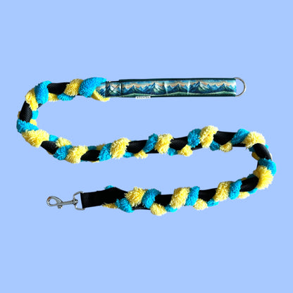 Furry Fleec Leash Aurora