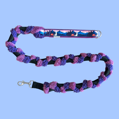 Furry Fleec Leash Meadly