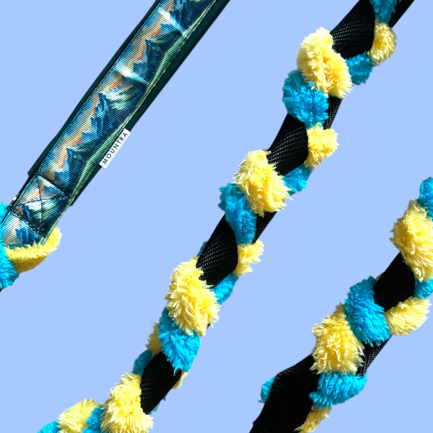 Furry Fleec Leash Aurora